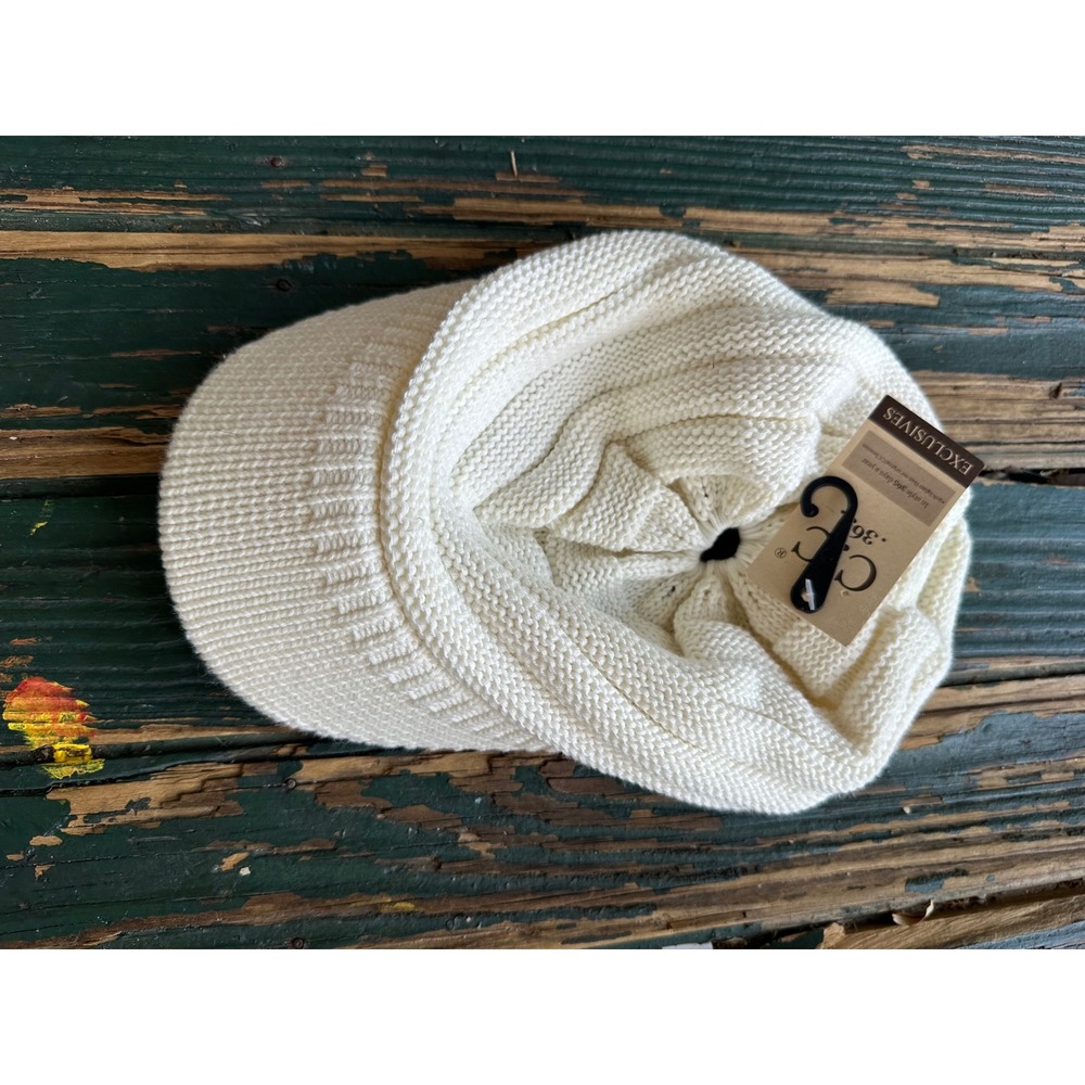 CC Exclusives Messy Bun Beanie Visor Cream White Knit Ponytail Hat New